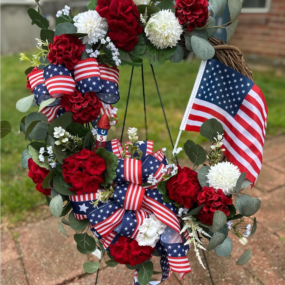Patriotic Floral Wreath with American Flag